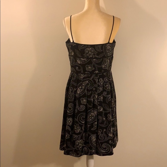 Black Paisley pleated strappy dress - Picture 3 of 4